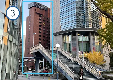 東梅田駅からの道順③